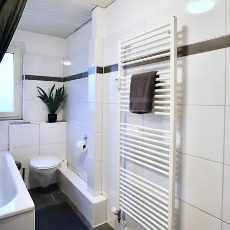 Bege Worklodge Lägenhet Duisburg